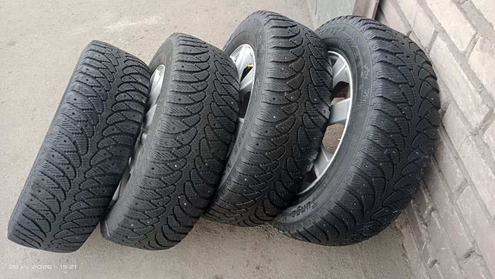 Резина 195/65/15