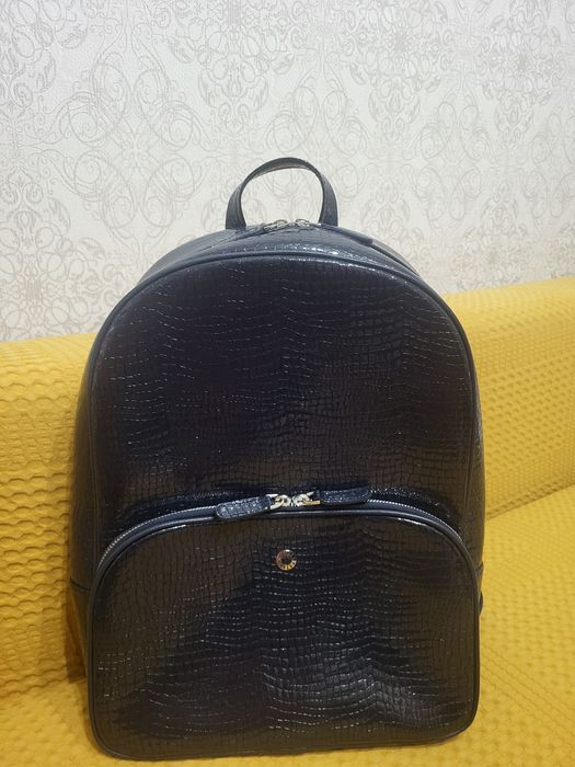 Продаю рюкзак сумка оригинал турция