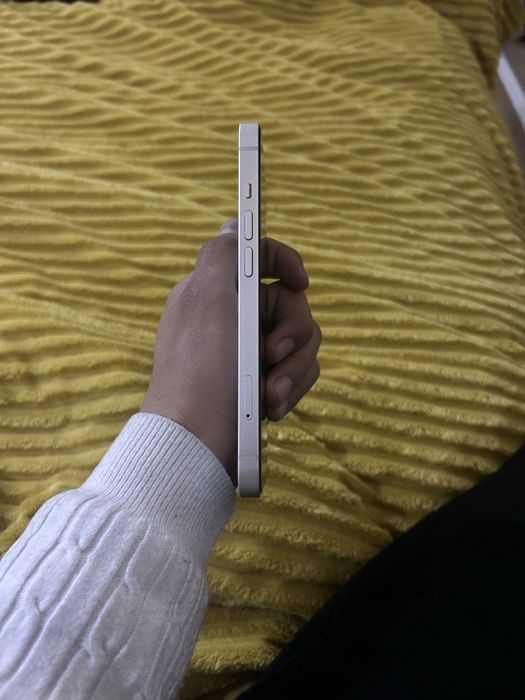 Iphone13 yomkist 96 ocilmagan holati yangidek