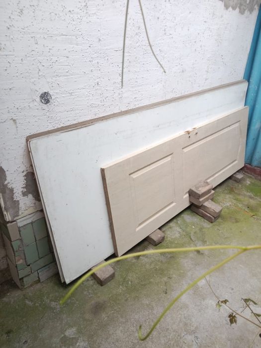 Продам белый ДВП 12 шт