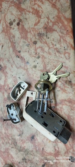 Секрет за входна врата