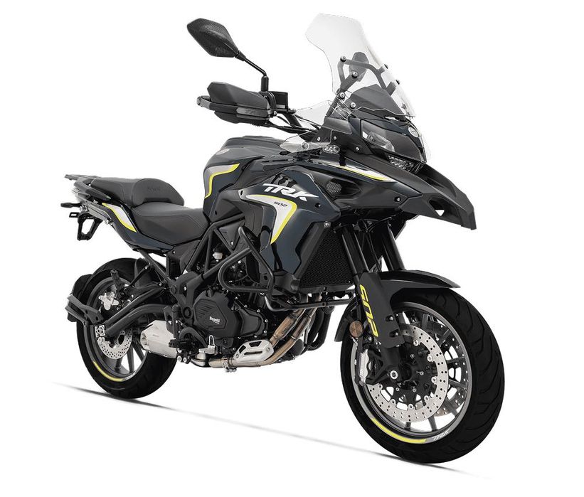 Мотоцикл Benelli TRK 502