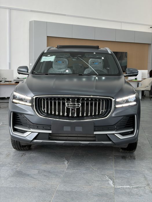 Monjaro, Manjaro Volvo Zeekr oilasi Geely Monjaro afitsalni salon