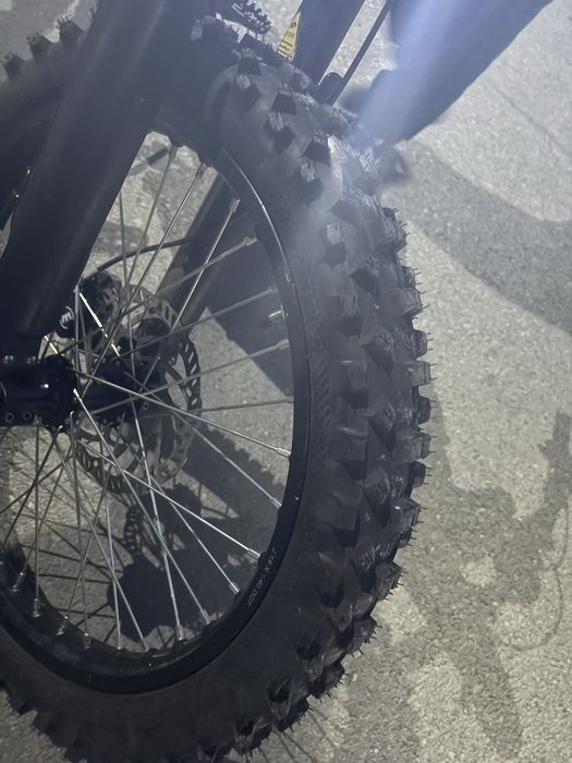 Surron light bee x 2023 551 km reali