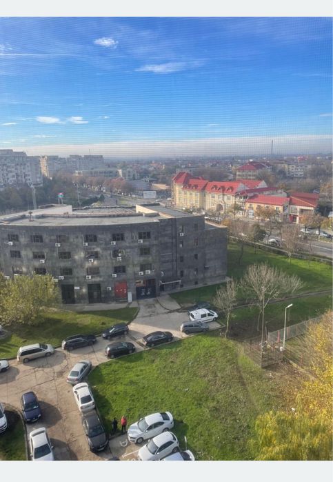 Inchiriez garsoniera decomnadata in spate la anaf