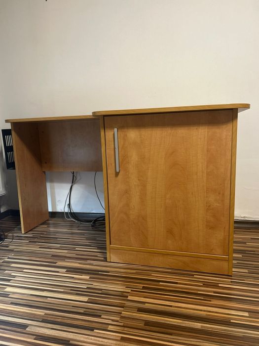 Dulap de haine + birou