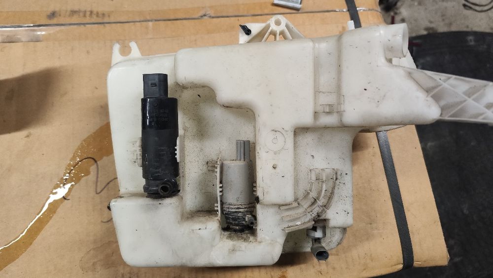 Казанче чистачки бмв е60