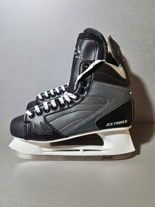 Patine hochei  hockey 3002 American, marime 46-47, lungime interioara 31cm.