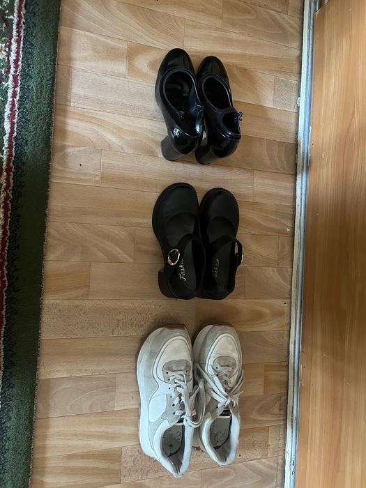 Женская обувь б/у.