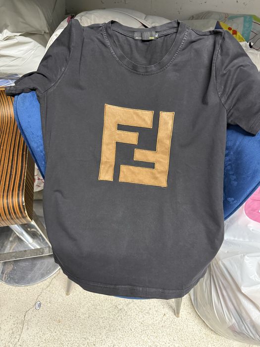 Дамска мерна тениска с букви