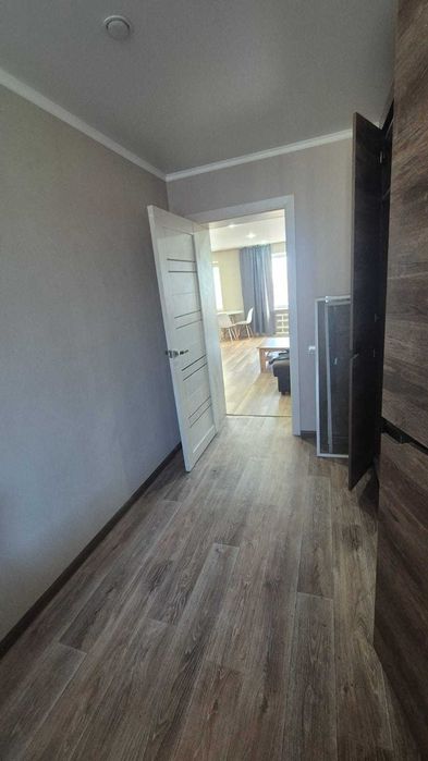 Продам двух комнатную квартиру