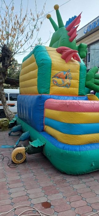 Batut. Bolalar o'yingohi