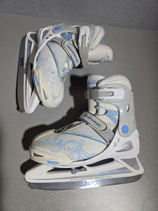 Patine 3059 gheata patinaj reglabile Bladerunner  marime  35-36-37-38-39 ( 22-25   cm lungime interioara).