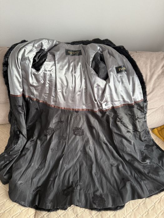 Продам норковую шубу