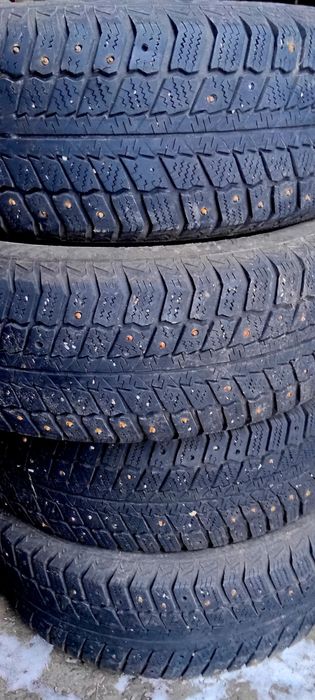 продам  зимние шины 195/65/15