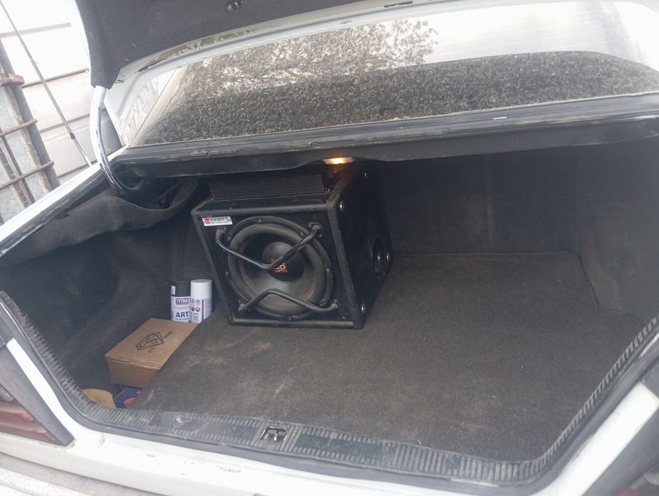 Продам хороший сабвуфер