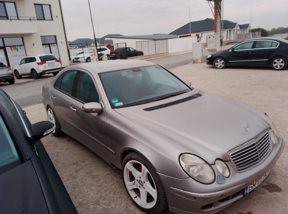 Mercedes Benz 2700 Diesel