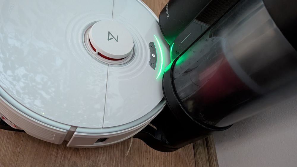 Roborock S7 + Doc Praful Autodescarcă – Super ofertă 1500 RON!