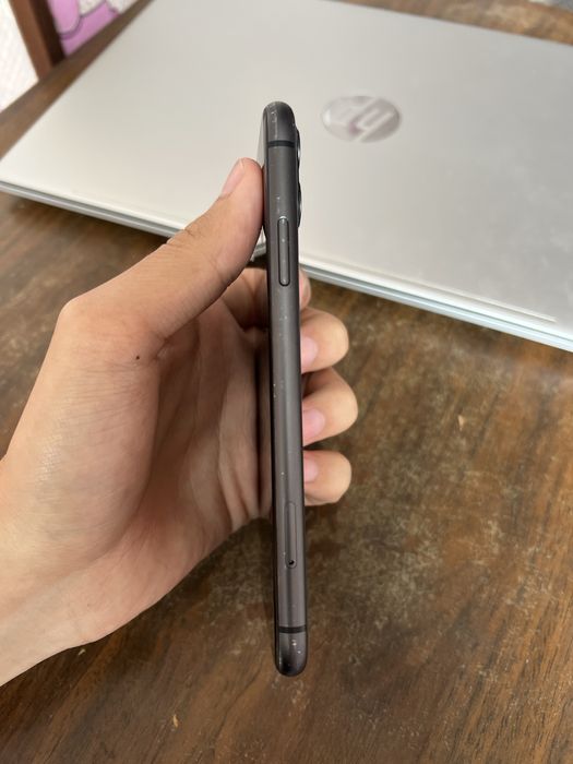 Iphone 11 black ideal