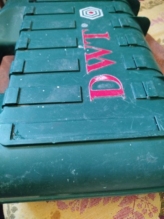 Продам перфоратор Д WT