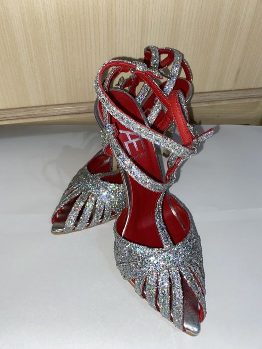 Pantofi cu toc de ocazii