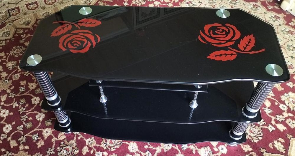 Телевизорная подставка