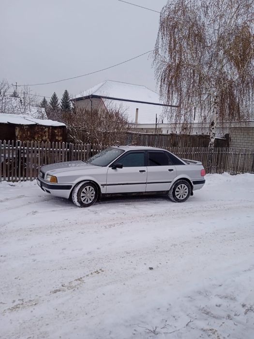 Продам ауди 80 в хорошем состоянии
