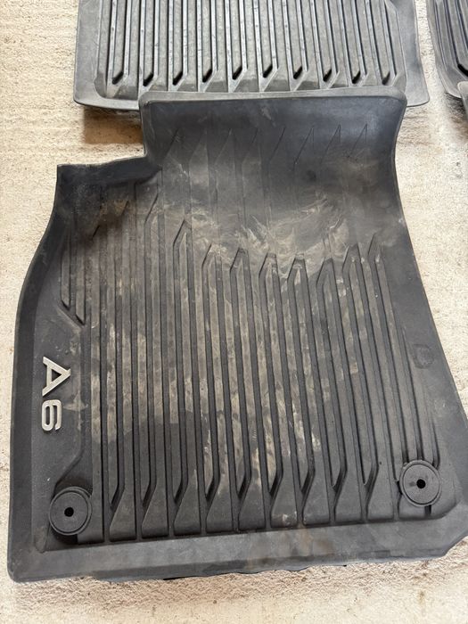 Covorașe cauciuc ORIGINALE Audi a6 c7/c8