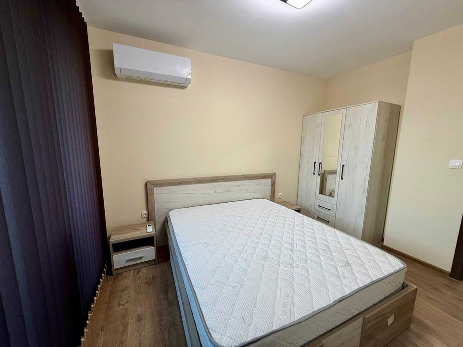 Дава се под наем Двустаен апартамент в Пловдив, Център - 70 кв.м за 549 € - Снимка #2