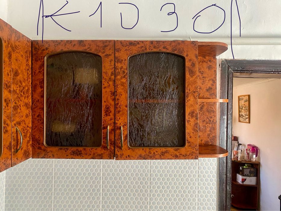 Продам Кухонные шкафы