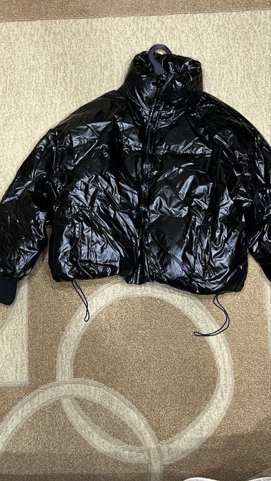 Верхняя одежда: пальто, куртка , пуховик