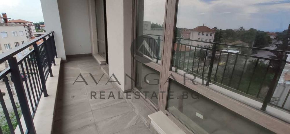 оф.14232 Четиристаен БУТИКОВА Сграда Прослав