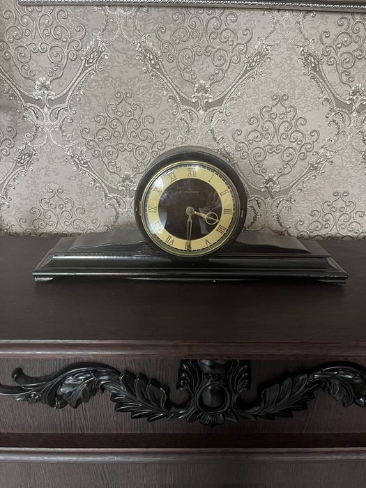 Каминные часы