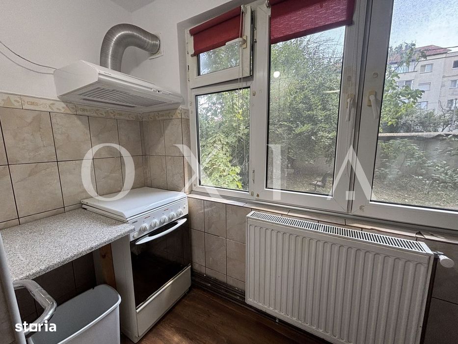 SX777 3 Camere - Decomandat - Centrala proprie