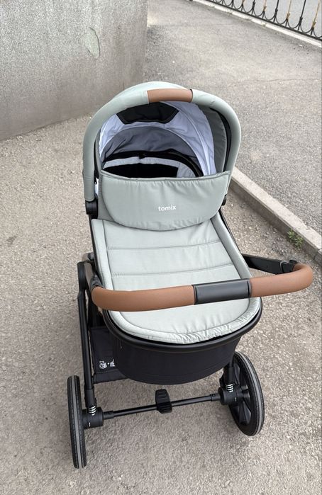 Продам детскую коляску Tomix Prime 2в1