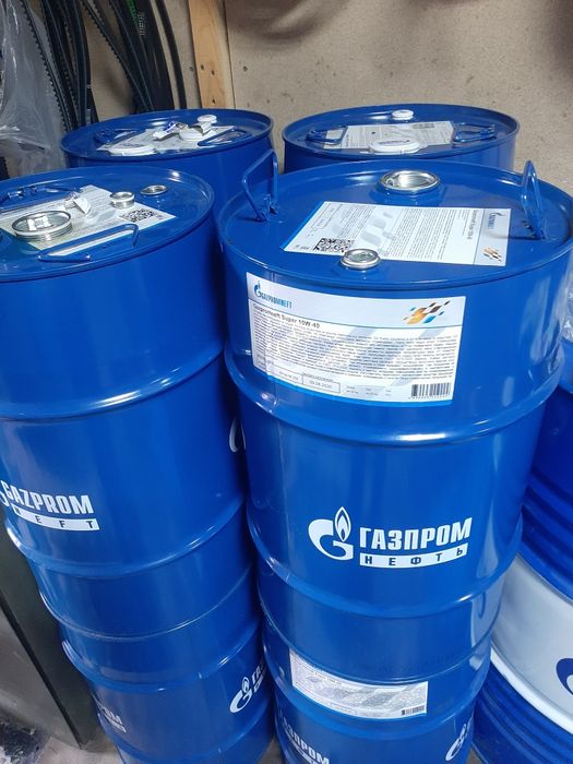 Продам канистры из под масла