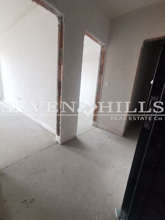 Продава се Двустаен апартамент в Пловдив, Гагарин - 75 кв.м за 1200 €/кв.м - Снимка #9