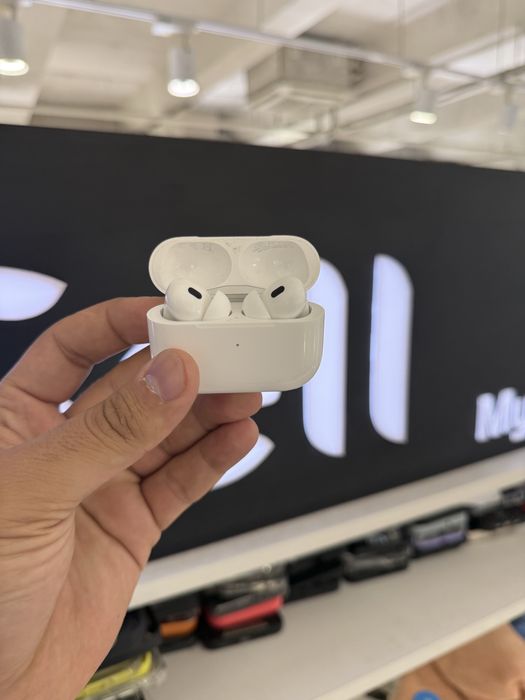 Airpods pro 2 …..
