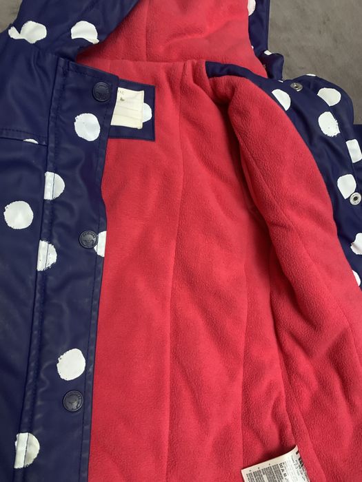 Продам куртку для девочки