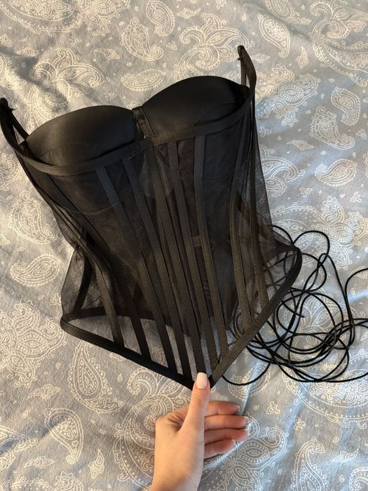 Дамски официален корсет