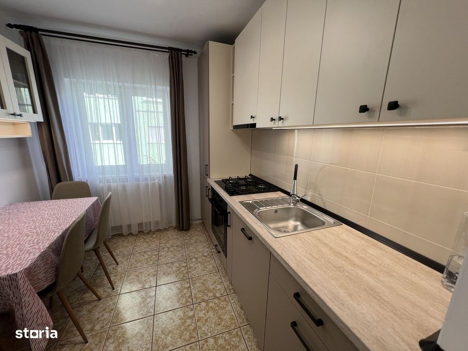 Apartament 3 camere decomandat – Vasile Aaron, Sibiu