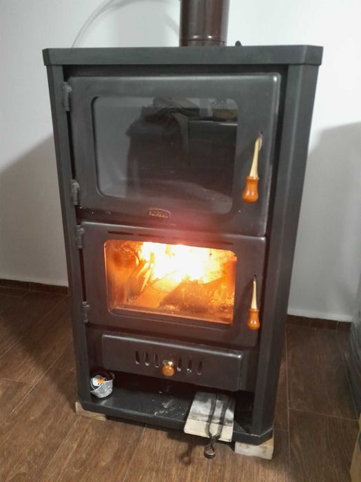 Камина с водна риза