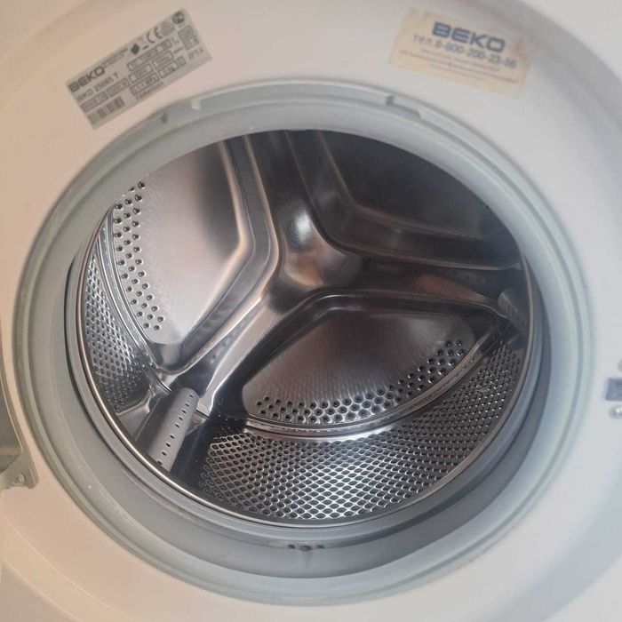Стираььная машинка BEKO,5 кг, стирает хорошо