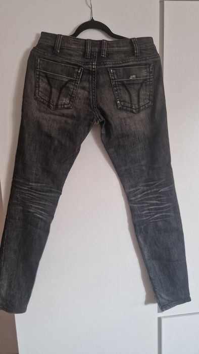 Дамски дънки различни модели