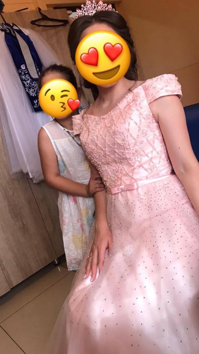 Продам платье на выпускной вечер