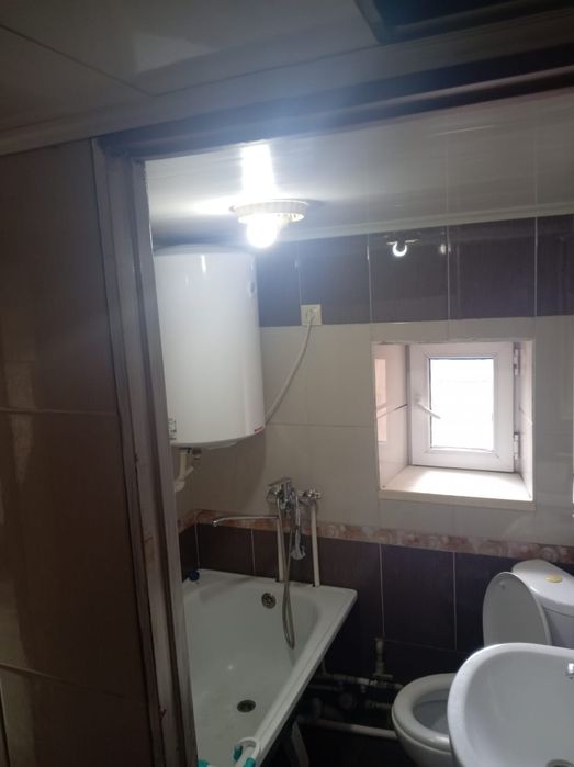 Продам дом  район магазин Казахстан