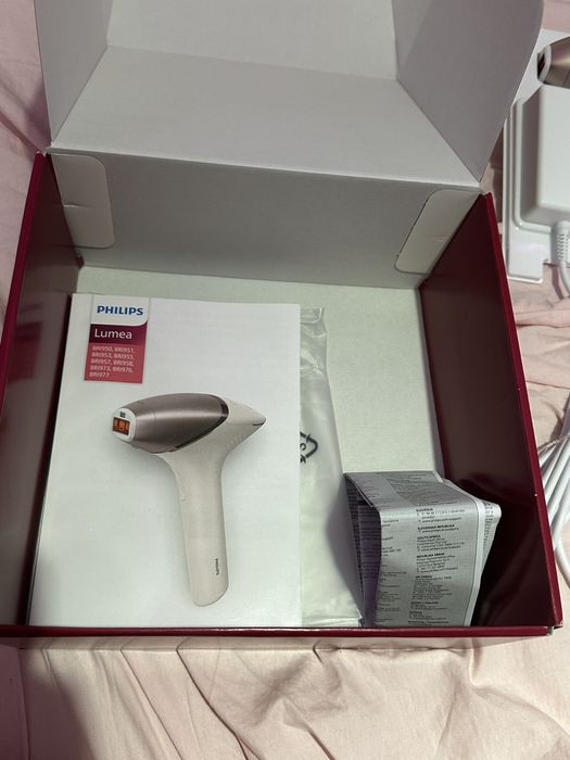 ФОТОЕПИЛАТОР PHILIPS BRI973/00
