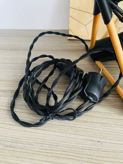 Veioza lampa Wooba Uriel noua