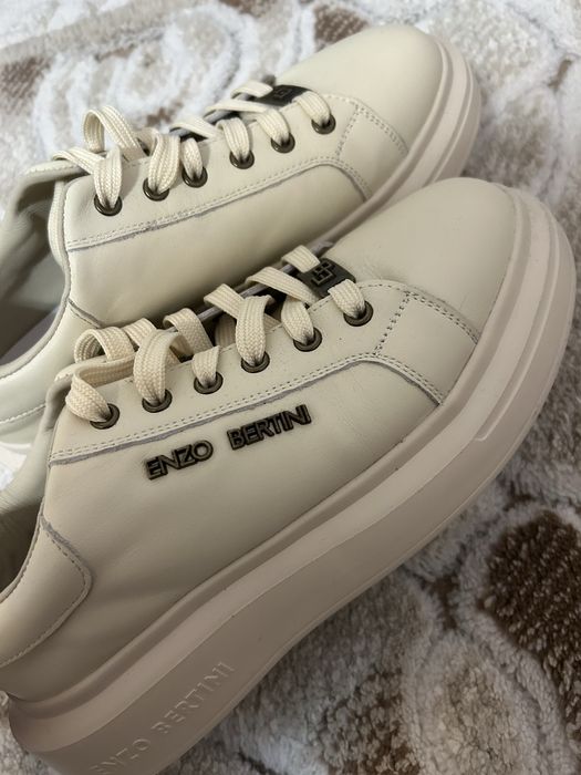 Adidasi Enzo Bertini