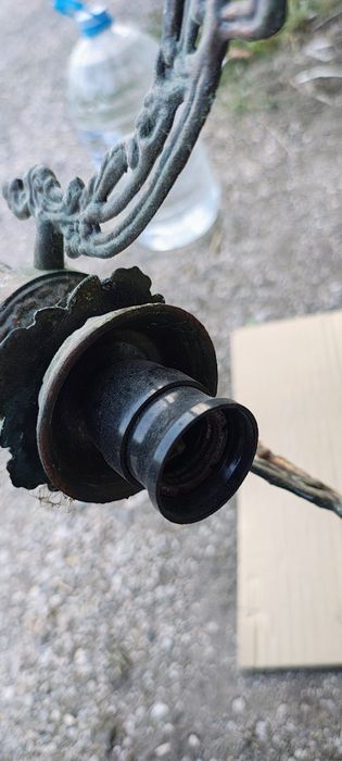 Старинен полилей